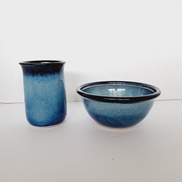 Hand Thrown Cobalt Blue Gradiant‎ Glaze Bowl Cup Set Artist Signed - Picture 1 of 8